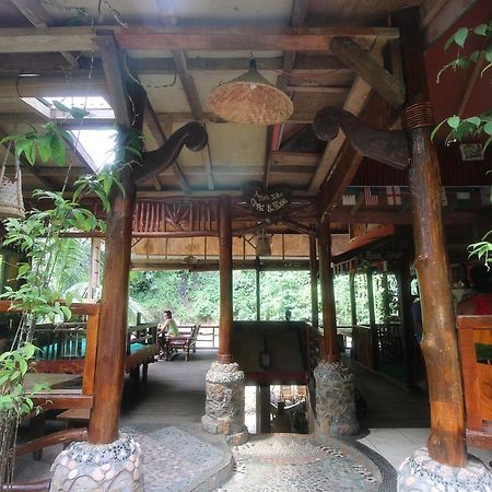 Jungle Tribe Guesthouse Berastagi Dış mekan fotoğraf